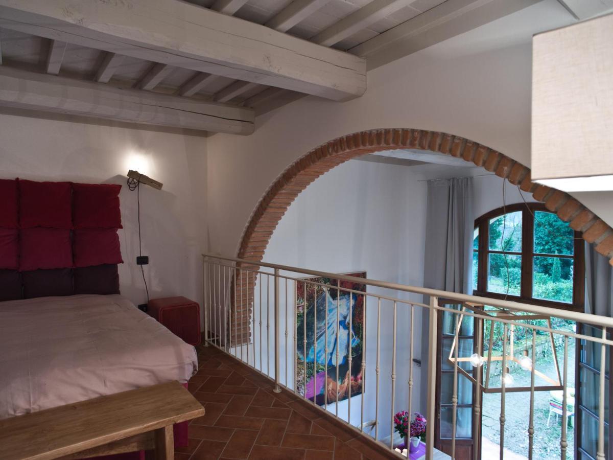 San Ruffino Apartments Lari Extérieur photo