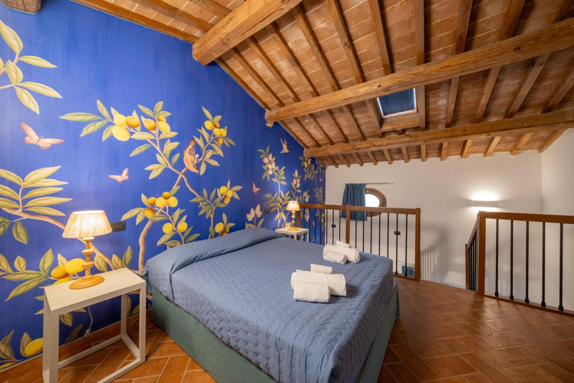 San Ruffino Apartments Lari Extérieur photo