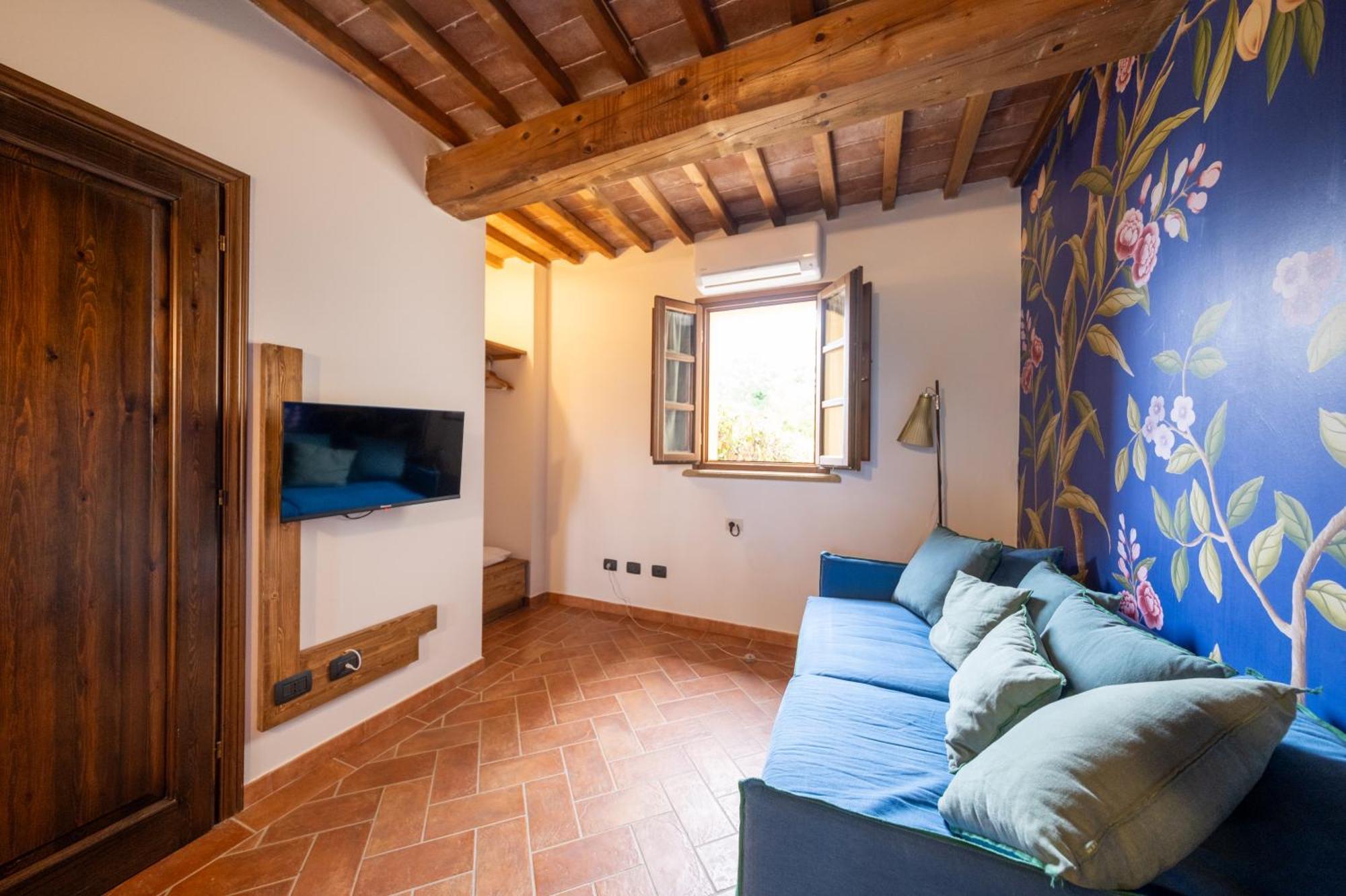 San Ruffino Apartments Lari Extérieur photo