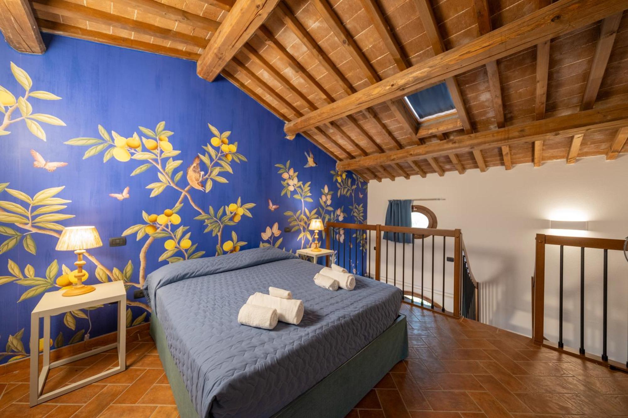 San Ruffino Apartments Lari Extérieur photo