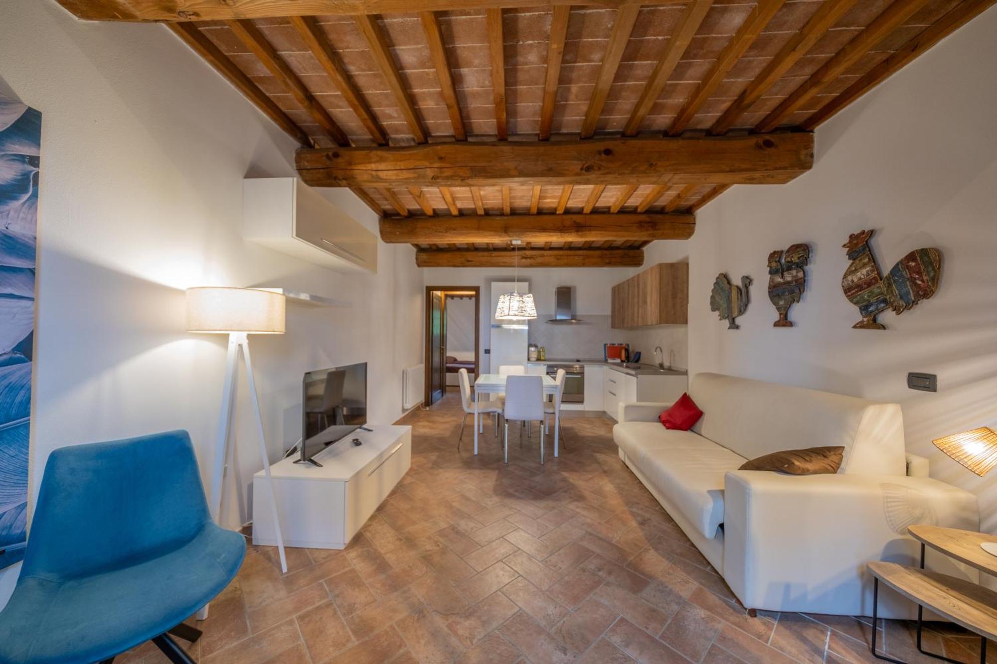 San Ruffino Apartments Lari Extérieur photo