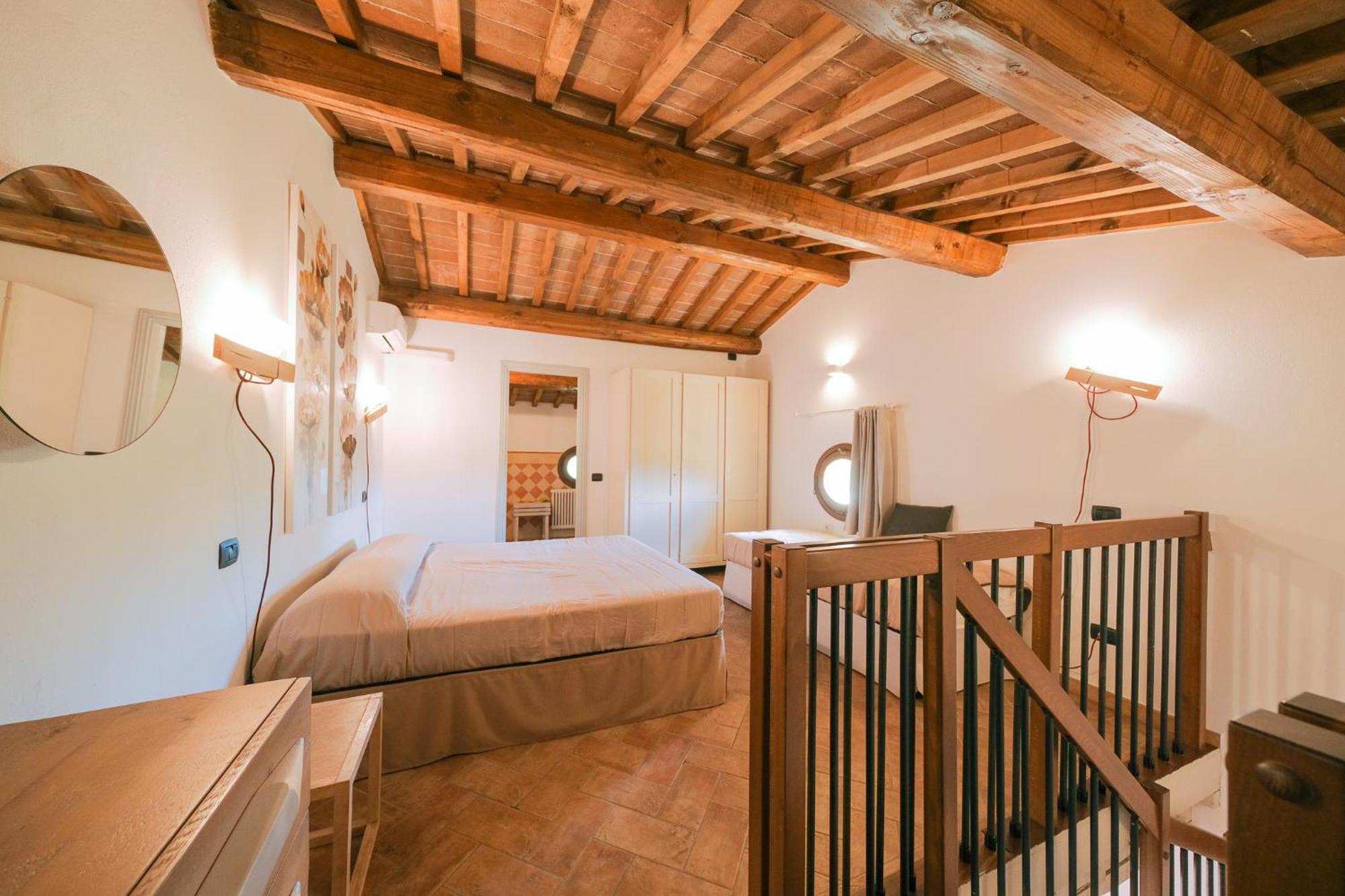 San Ruffino Apartments Lari Extérieur photo